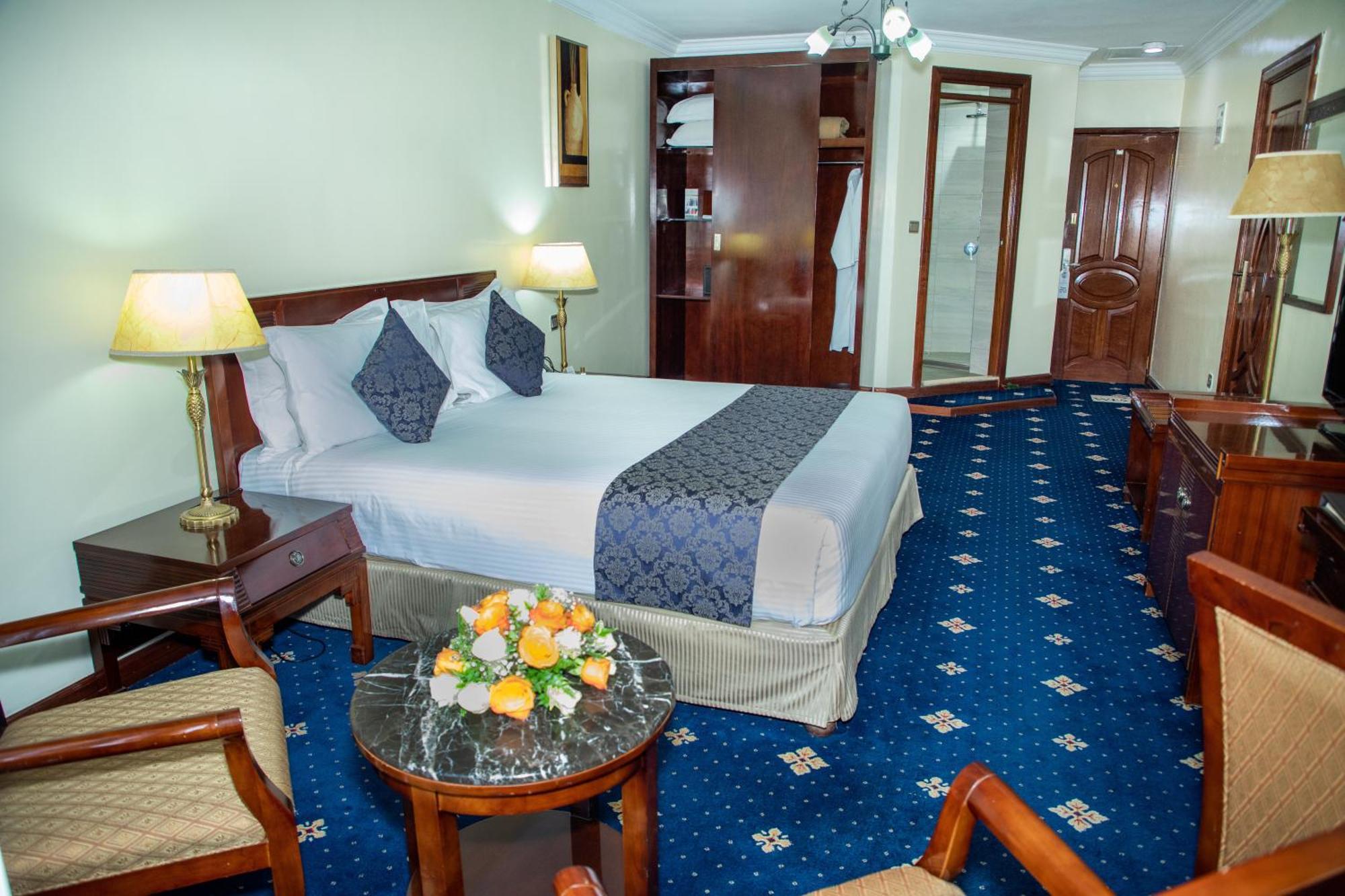 Weston Hotel Nairobi Exterior photo